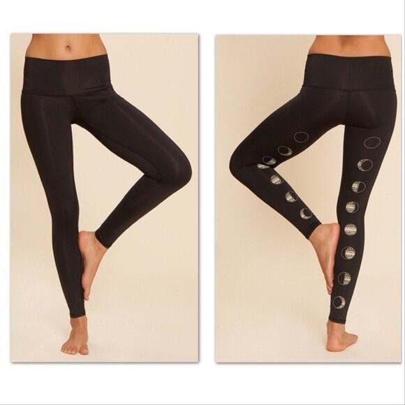 Teeki Leggings Moon Dance Leggings Size Small Pilates Yoga Black Anti Microbial - Picture 1 of 7